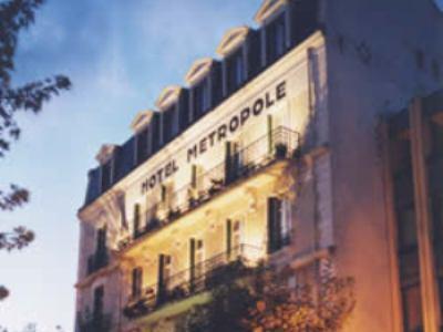 Arcantis Hotel Metropole Châtel-Guyon Exteriör bild