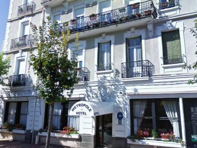 Arcantis Hotel Metropole Châtel-Guyon Exteriör bild